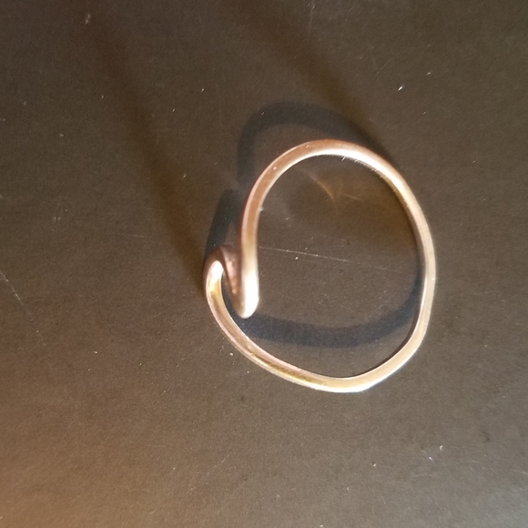 Pura Vida Wave Ring Size 7 Sterling Silver - Picture 4 of 6